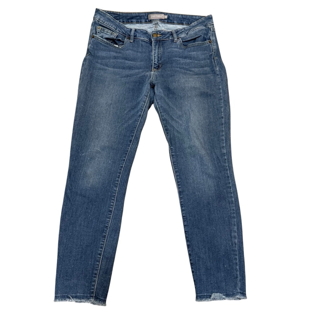JustUSA women’s raw hem jeans size 32 medium was slim straight distressed